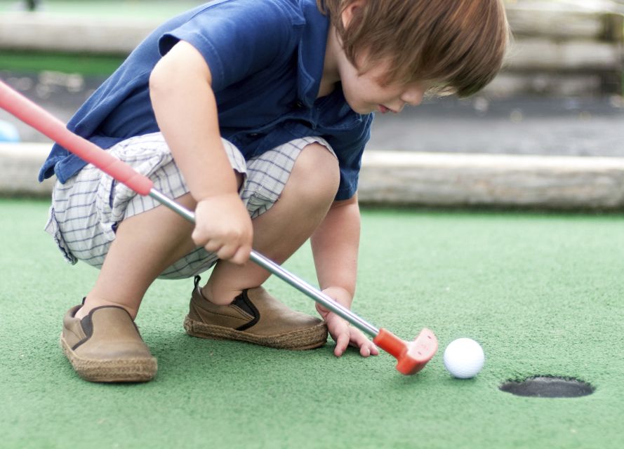 Mall of America: Moose Mountain Adventure Golf Ticket - What your one-hour round feels like