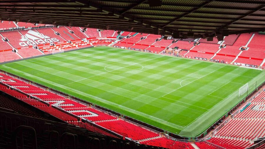 Manchester: Old Trafford Man United Match Day Experience - The Kit Room Lounge before the match