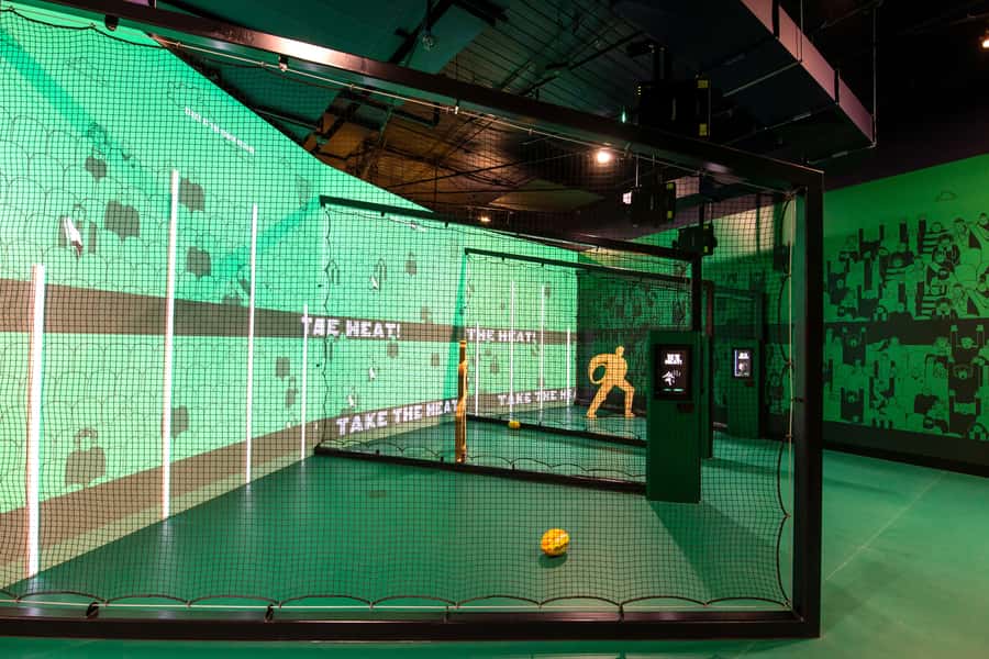 Melbourne: MCG and Australian Sports Museum Guided Tour - Player changing rooms and the cricketers’ viewing room