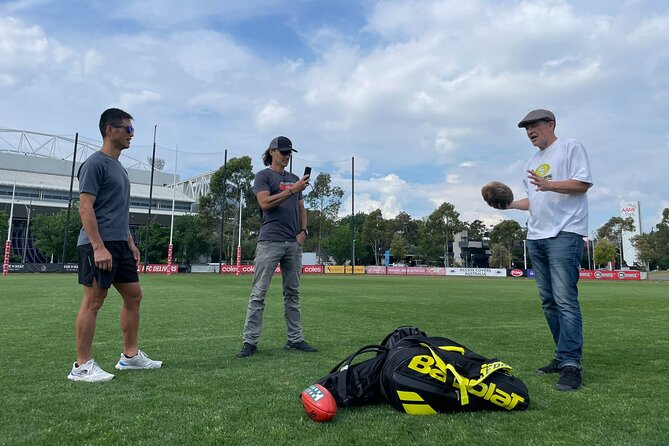 Melbourne Sports Experience + MCG Tour Combo - What the guides add to the experience