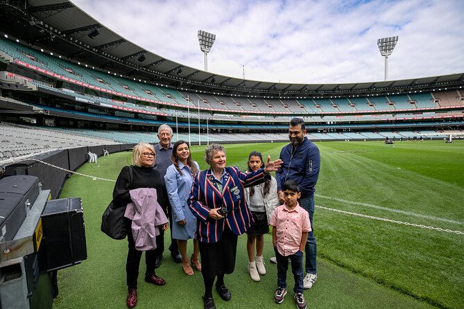 Melbourne Sports Experience + MCG Tour Combo - Federation Square and Birrarung Marr set the scene