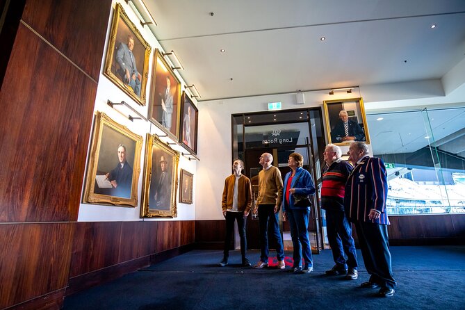 Melbourne Sports Precinct Walk with Behind-the-Scenes MCG Tour - The river and the sports around it