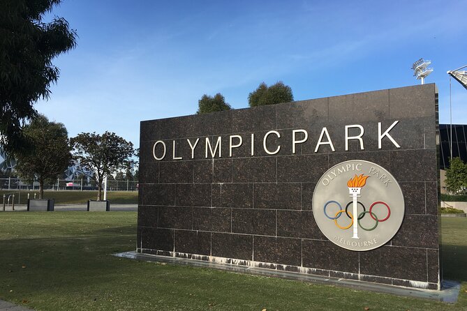 Melbourne Sports Precinct Walk with Behind-the-Scenes MCG Tour - How much walking is too much?