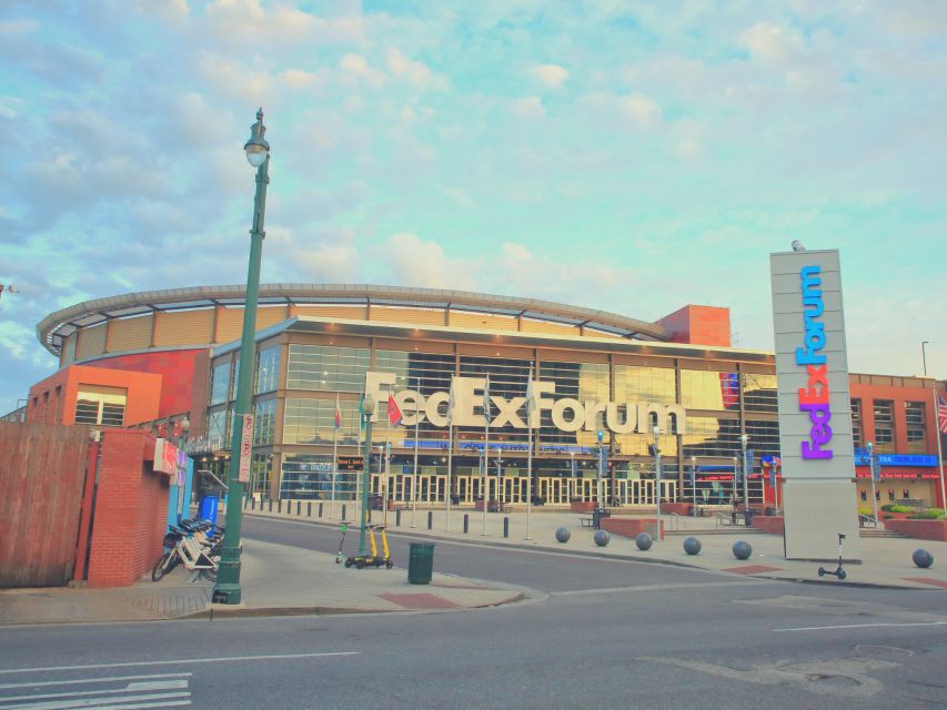 Memphis: Memphis Grizzlies Basketball Game Ticket - The first minutes inside the arena