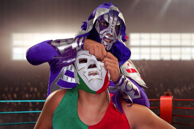 Mexican Lucha Libre Experience in Cozumel, Tacos and Margaritas - What happens during the Lucha Libre match