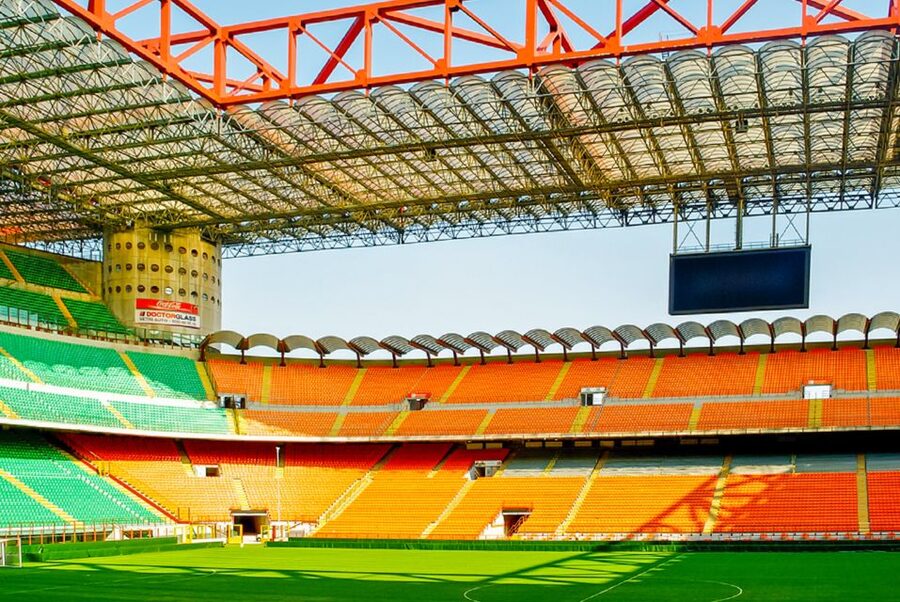 Milan: San Siro Stadium and Museum Guided Tour - Finishing with Italy 110 & Lode