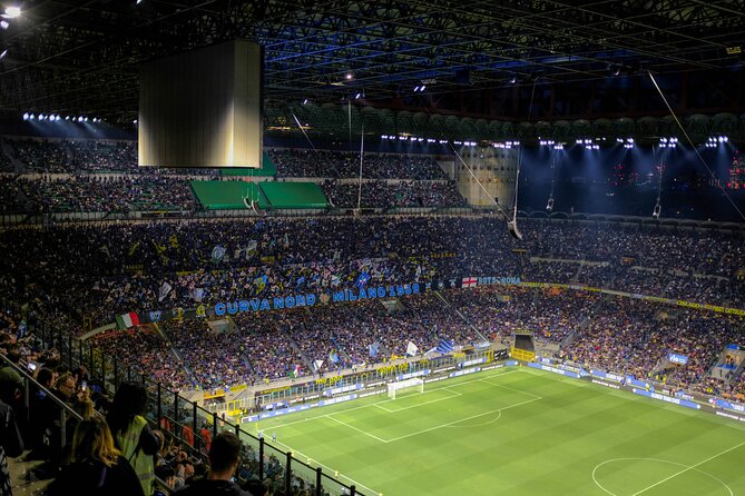 Milan: See a football game in Milan together with locals - Who will enjoy this most