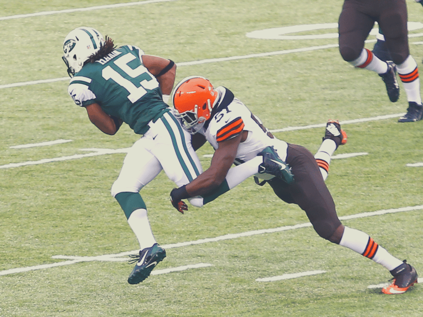 New York: New York Jets Football Game at Metlife Stadium - Arriving with a phone ticket at MetLife Stadium