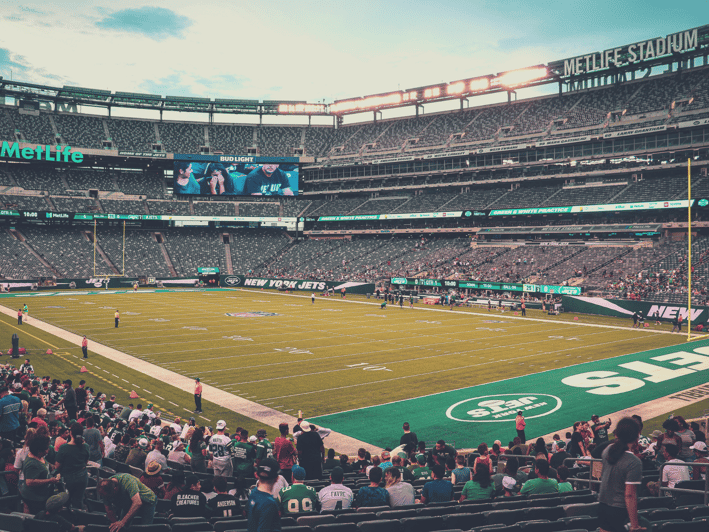 New York: New York Jets Football Game at Metlife Stadium - What the 3.5-hour game-day schedule looks like