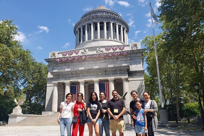 NYC: Harlem & Bronx with Yankees Baseball Game, 1-Day Tour - Arthur Avenue and lunch in the Bronx