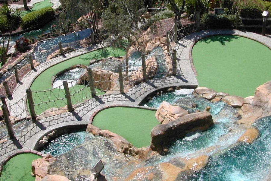 Orlando: Pirate's Cove Adventure Golf Entry Ticket - How to make the round more fun
