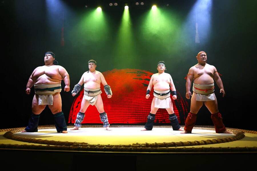 Osaka: Sumo Stage Show with Bento or Snack + Fight & Photo - Bento or snack: useful, but keep expectations modest