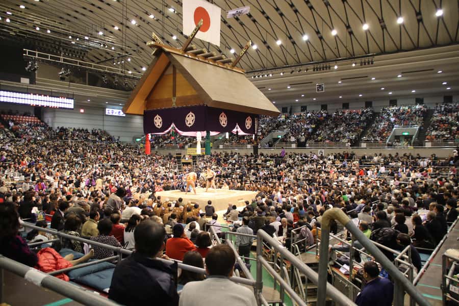 Osaka: Sumo Wrestling Tournament with Chair Seat Tickets - Inside Edion Arena Osaka