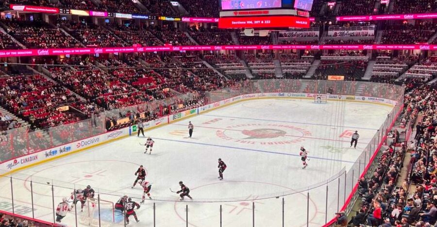 Ottawa: Ottawa Senators Ice Hockey Game Ticket - Your 150 minutes inside Canadian Tire Center