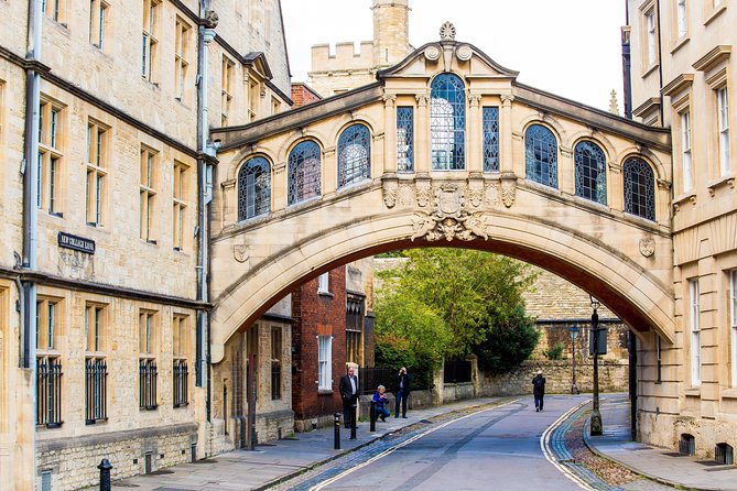 Oxford, Stratford-upon-Avon and Warwick Castle on Boxing Day - Who should book this Boxing Day tour?