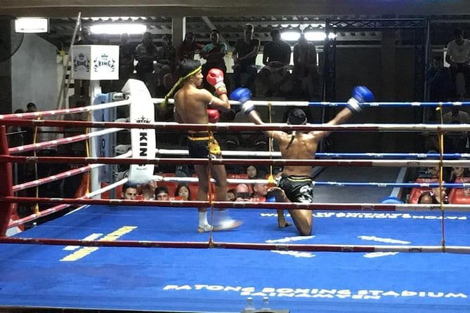 Patong Boxing Stadium - Getting there and handling the meeting point