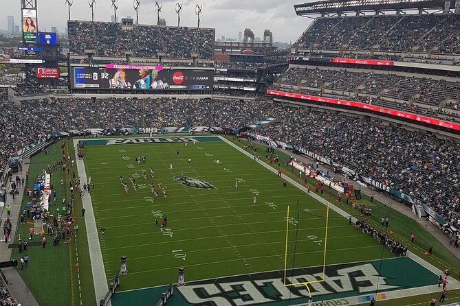 Philadelphia Eagles Football Game at Lincoln Financial Field - Arriving at Lincoln Financial Field