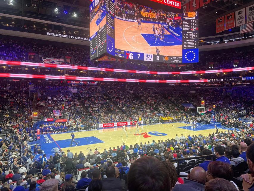 Philadelphia: Philadelphia 76ers Basketball Game Ticket - Choosing between budget, regular, and premium seats