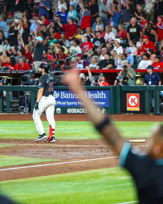 Phoenix: Arizona Diamondbacks Baseball Game at Chase Field - The MLB pool and other Chase Field features