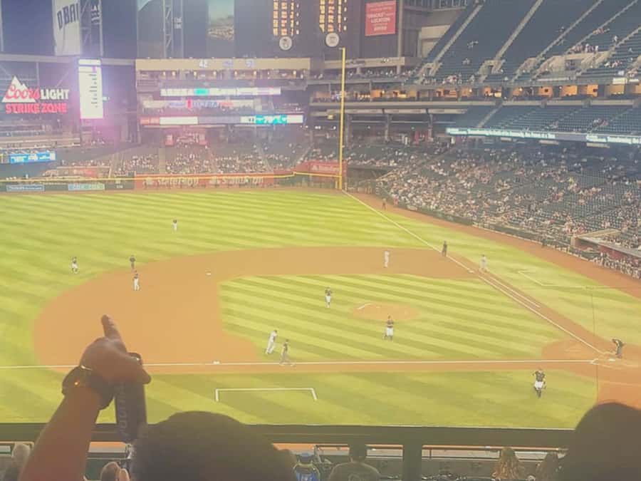 Phoenix: Arizona Diamondbacks Baseball Game Ticket - Why a Diamondbacks game works so well in Phoenix