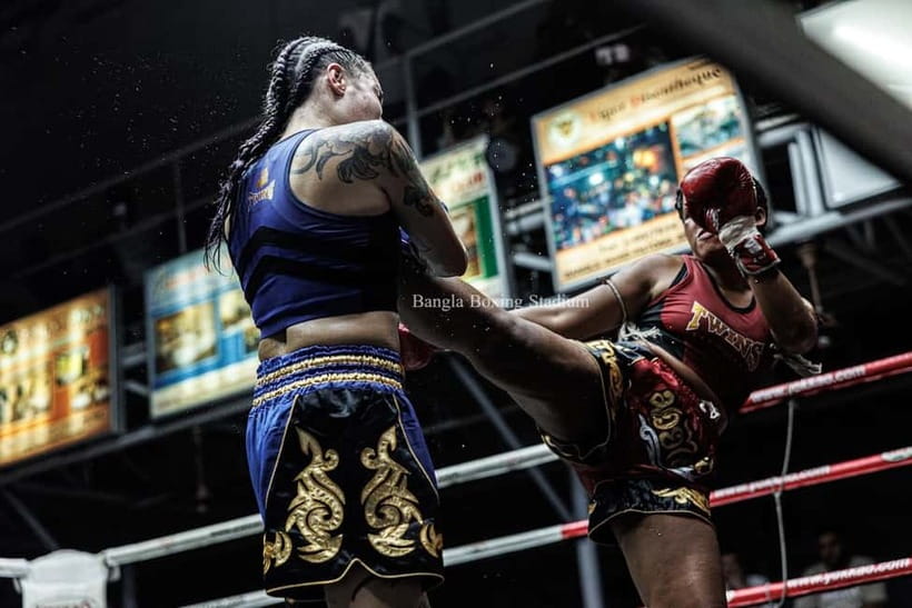 Phuket: Live Muay Thai at Bangla Boxing Stadium with T-Shirt - A useful first Muay Thai night
