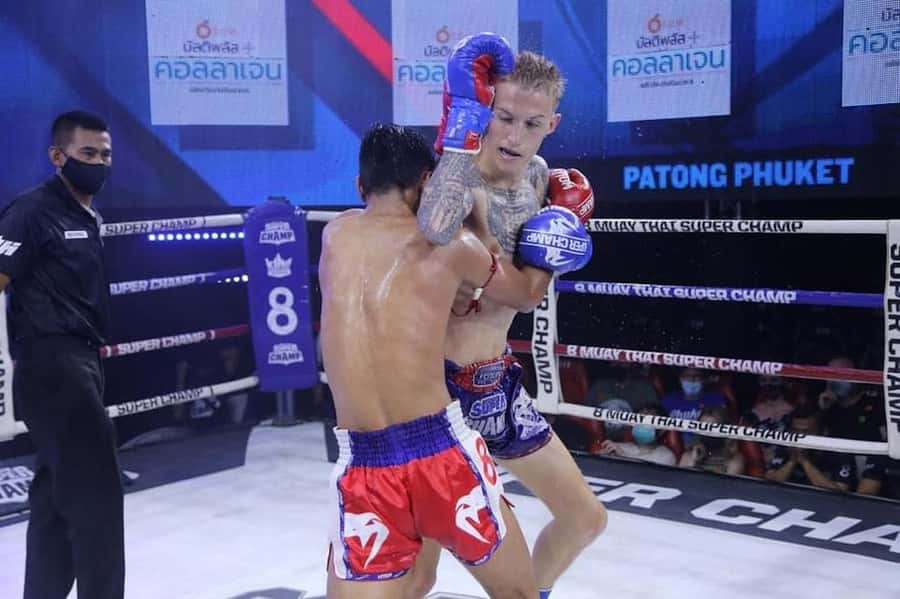 Phuket: Muay Thai Fight at Patong Boxing Stadium - Arriving at Patong Boxing Stadium Sainamyen