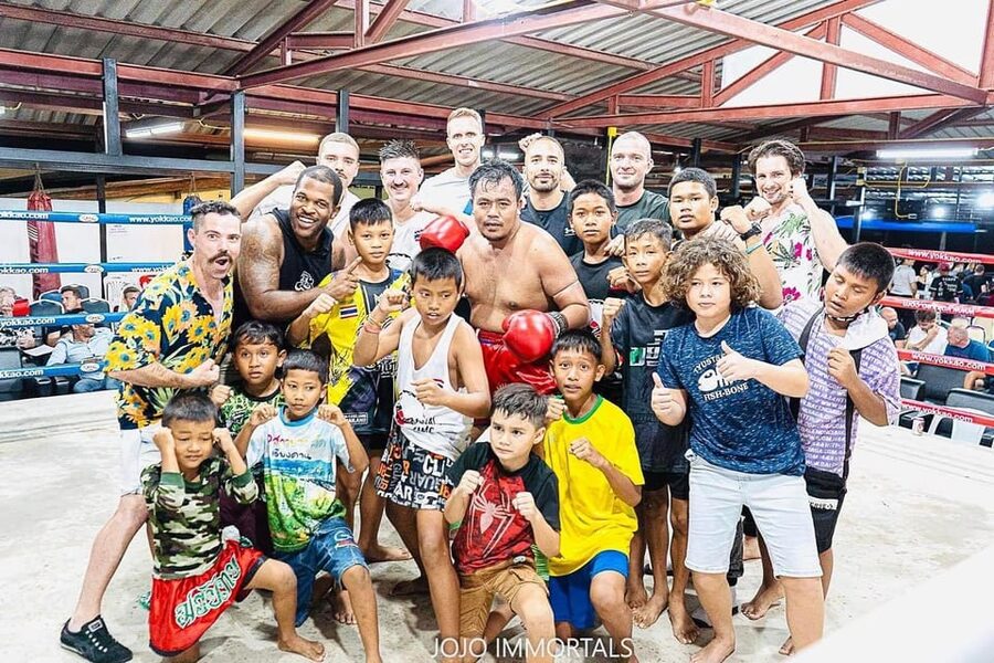 Phuket: Muay Thai Fight at Rawai MuayThai Boxing Camp - Thai tradition with an international fight card