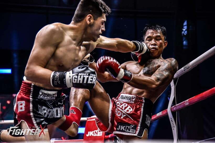 Phuket: Patong Boxing Stadium Muay Thai Match Ticket - Choosing between stadium and ringside seats
