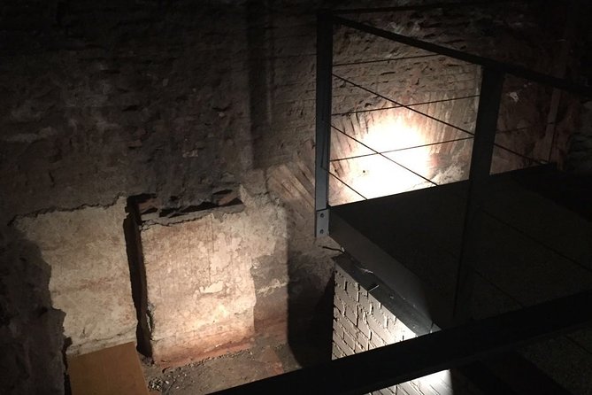 Piazza Navona Underground: Stadium of Domitian EXCLUSIVE TOUR - LIMITED ENTRANCE - What families and history fans should expect