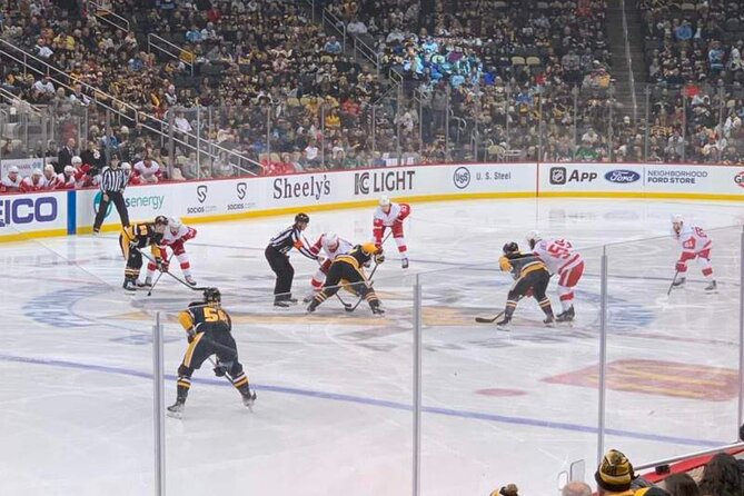 Pittsburgh Penguins Ice Hockey Game Ticket at PPG Paints Arena - Arriving at PPG Paints Arena
