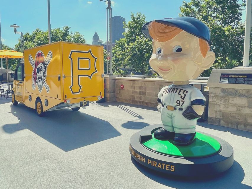 Pittsburgh: Pittsburgh Pirates Baseball Game Ticket - Food, drinks, and the cost of the evening