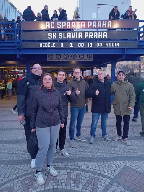 Prague: See a football game of Slavia or Sparta with a Local - My practical advice before you book