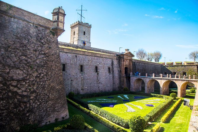 Private Montjuic Mountain Tour with Visit to Olympic Park and Plaza España - Starting at your hotel and heading up Montjuïc