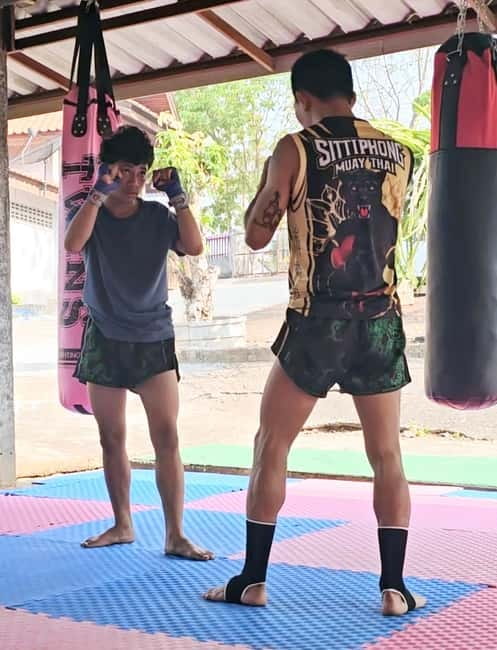 Private Muay Thai Class in Pai with a Muay Femur Master - Meeting Kru Sittiphong at his Pai gym