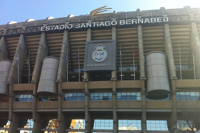 Real Madrid Match at the Santiago Bernabeau - Getting to the Bernabéu and finding your place