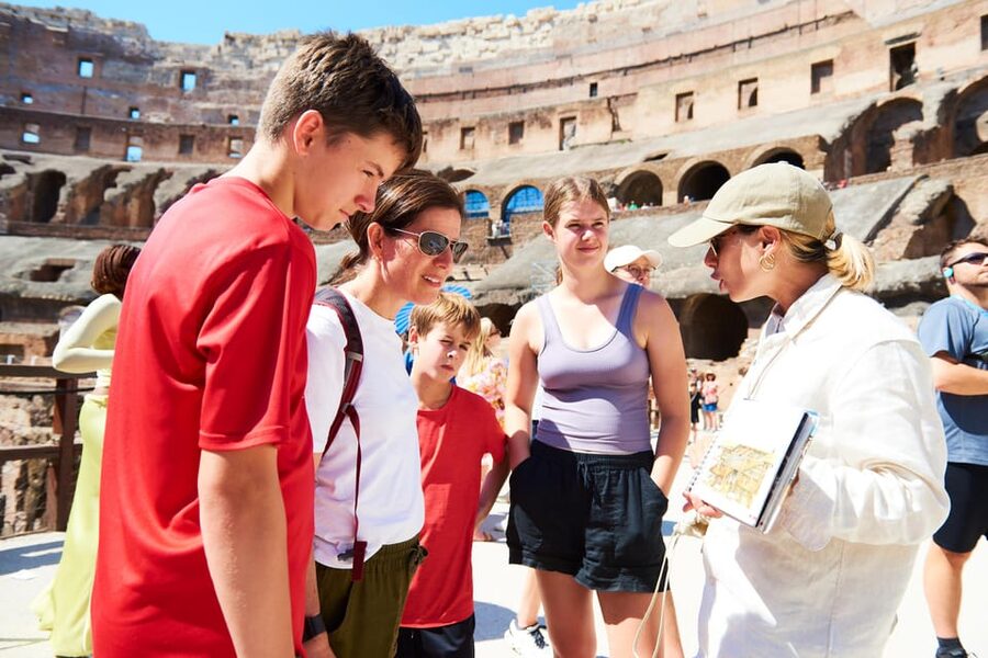 Rome: Full Experience Colosseum Arena Tour (MAX 10 PEOPLE) - Key points at a glance