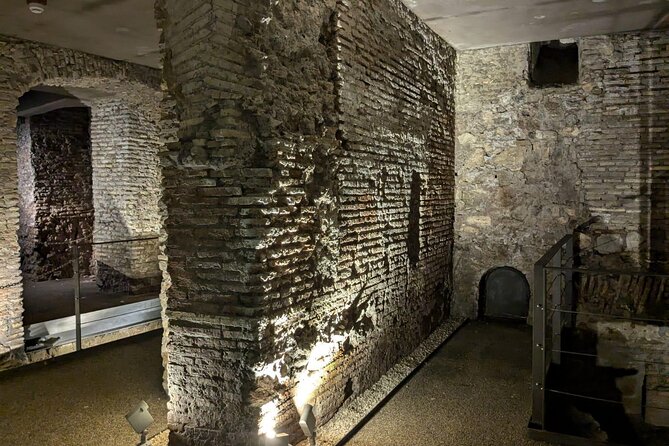 Rome: Navona Underground and Domitian Stadium Guided Tour - Why the ruins beneath Piazza Navona matter