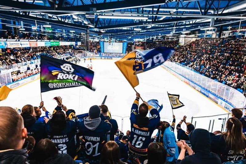 Rovaniemi: RoKi Hockey Ice Hockey Tickets - The crowd is part of the entertainment