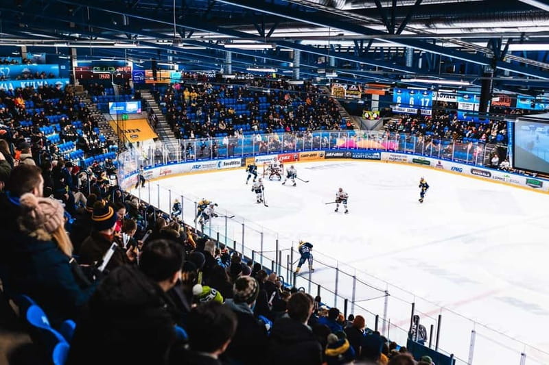 Rovaniemi: RoKi Hockey Ice Hockey Tickets - Food and drink around the concourses