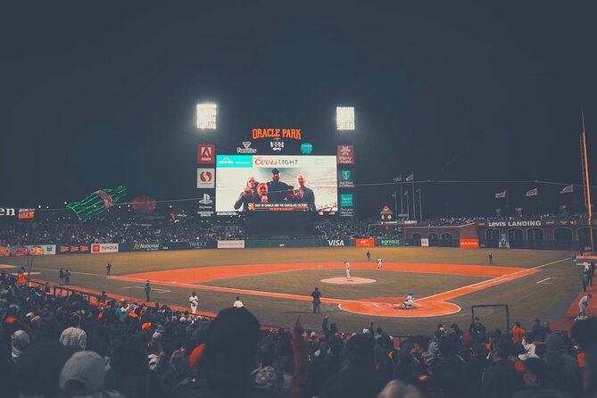 San Francisco Giants Baseball Game at Oracle Park - Food, drinks, and the full ballpark routine