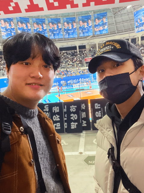 Seoul: Watching Sports Match & Local Food Experience - Should you book the Seoul sports experience?