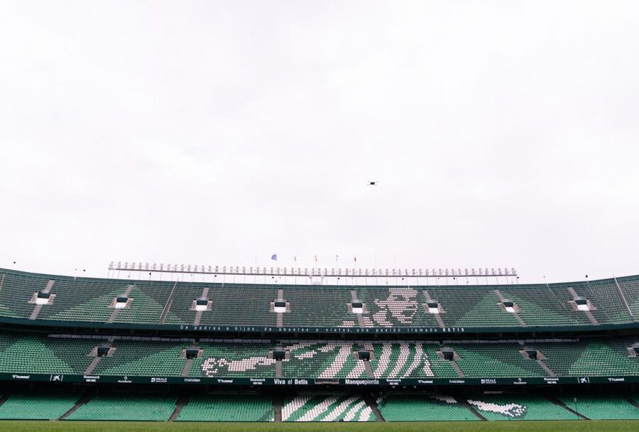 Seville: Real Betis Tour at the La Cartuja Stadium - What the guides add to the visit