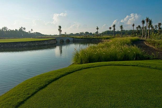 Sport Experience in Bali National Golf Club - Holes 1 through 9: creeks, canyons, and careful club choice