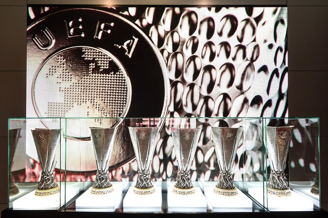 Stadium Tour (SEVILLA FC) - Following the club’s story with an audio guide