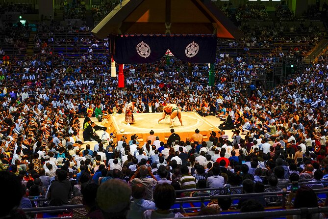 Sumo Tournament Experience in Osaka - Understanding the rituals before the matches