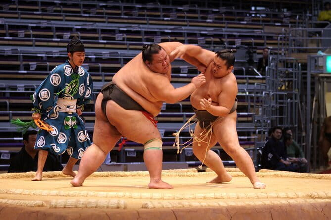 Sumo Wrestling Tournament A-Class Seats & ExpertGuide | Tokyo MAY - Meeting at Ryogoku Station at 2 p.m.