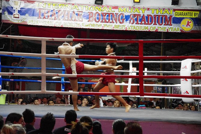 Thapae Stadium Muay Thai Boxing Experience – Chiang Mai - Arriving for the 9:00pm Start