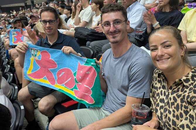 The Best Sumo Tournament Experience in Nagoya - Watching wrestler arrivals and joining the local crowd