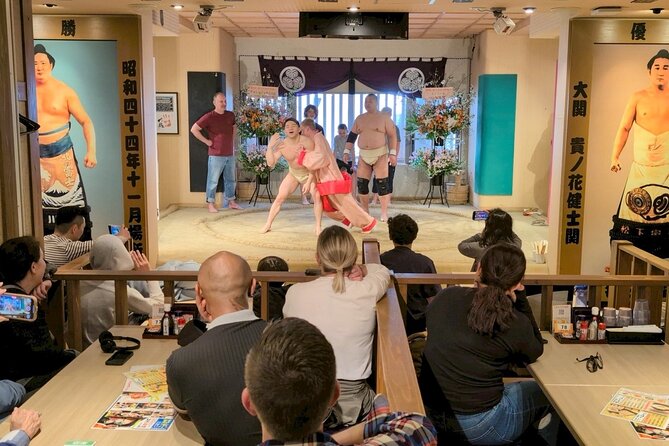The SUMO Show & Experience with Hot pot lunch - Photo time with the wrestlers