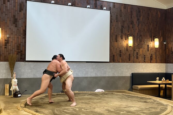 the SUMO show with Dinner - What Happens at the Ryogoku Dinner Show